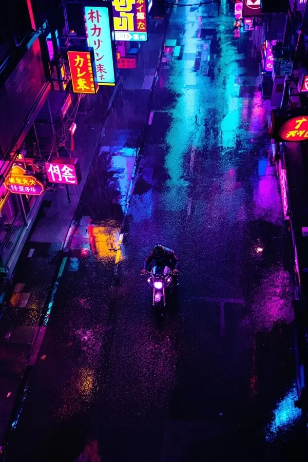 霓虹追凶剧照背景，色色视频电影